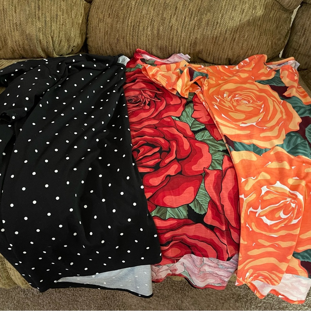 Women’s LuLaRoe Size Medium Irmas
